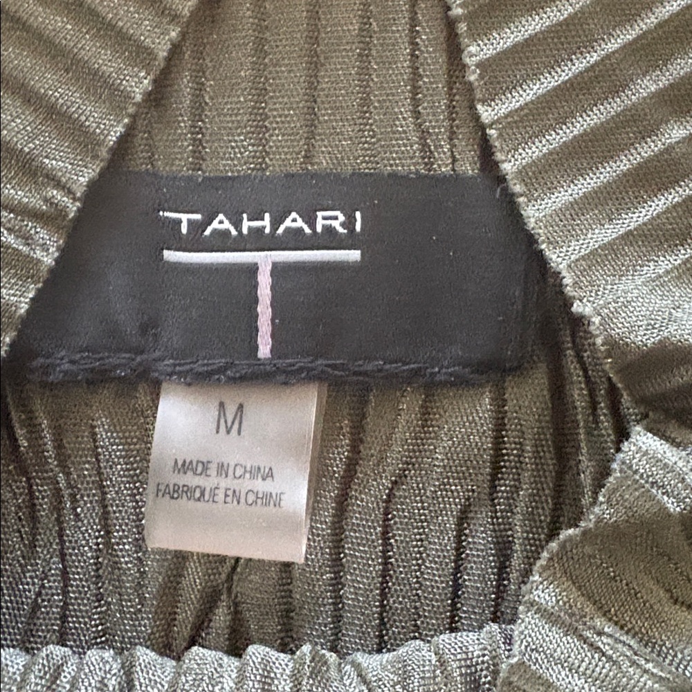 Tahari Sleeveless Textured Silky top - Dark Green - Picture 3 of 4